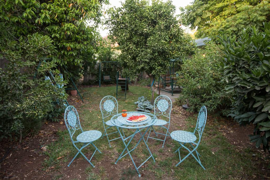 Leyad Hashmura Lodging Yesud HaMa'ala Exterior foto